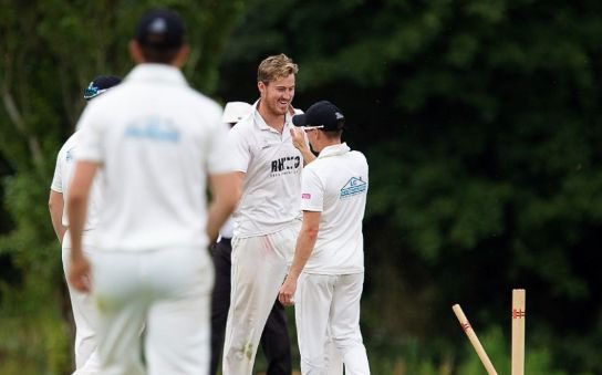 WalesNCounty's tweet photo. 𝗖𝗵𝗮𝗺𝗽𝗶𝗼𝗻𝘀𝗵𝗶𝗽 𝗣𝗿𝗲𝘃𝗶𝗲𝘄 + 𝗤𝗙 𝗡𝗲𝘄𝘀

📍QF at @PirateCricket (18th July)

🔴 3-day 15 man squad 🆚 @cornwallccc at @PontarddulaisCC starting this Sunday

💯 Norman 4 wkts away from 100

✅ Call ups for Bevans, Malik, Kellaway + Nicholls

https://t.co/uhOVGUHarY https://t.co/3Js1CDScMT