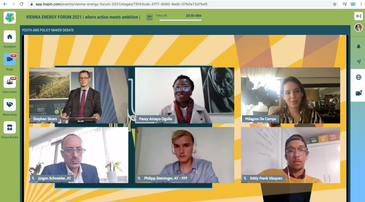 UNIDO's tweet photo. Youth is an influential change agent that must be involved in all policy-making processes. Modern social media provides additional opportunities to be heard &amp; considered.

@Milagrosdecamps from @ambienterd notes that 80% of her colleagues are under 28 y.o.!

 #YouthforVEF 💁‍♀️ https://t.co/NqjDFgFweR
