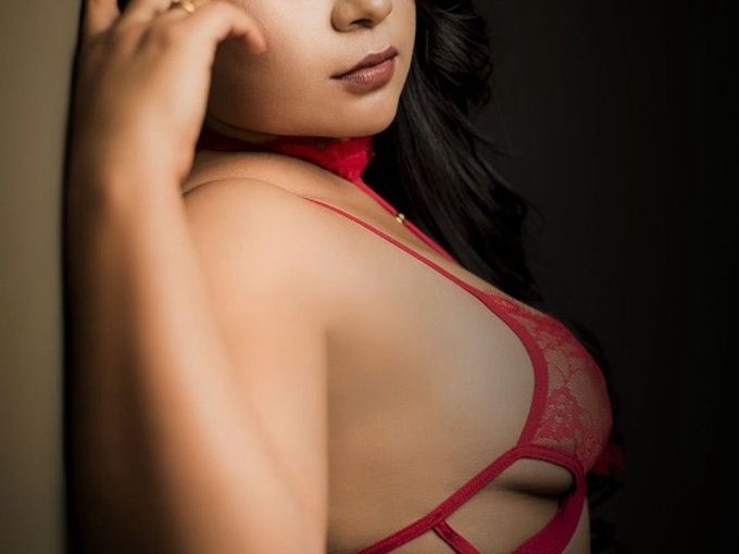 I'm online right now on Skyprivate - pay-per-minute system for Skype live shows. Call me right now in<a href="/tag/model"class="tags"><span>#model</span></a><a href="/tag/show"class="tags"><span>#show</span></a><a href="/tag/cam"class="tags"><span>#cam</span></a><a href="/tag/skype"class="tags"><span>#skype</span></a>