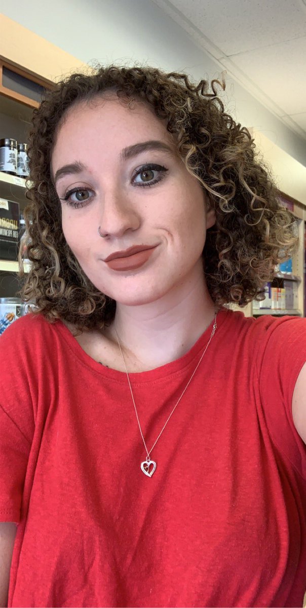 allisoncushing4's tweet image. “Show ur range but make ur hair” don’t mind if I do