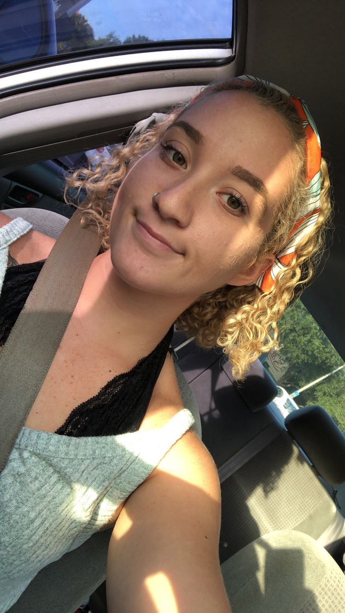 allisoncushing4's tweet image. “Show ur range but make ur hair” don’t mind if I do