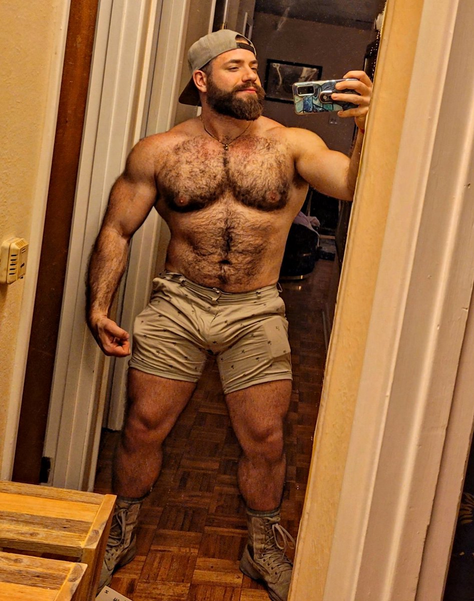 Muscle Top Gay 20 cm XXL on X: 