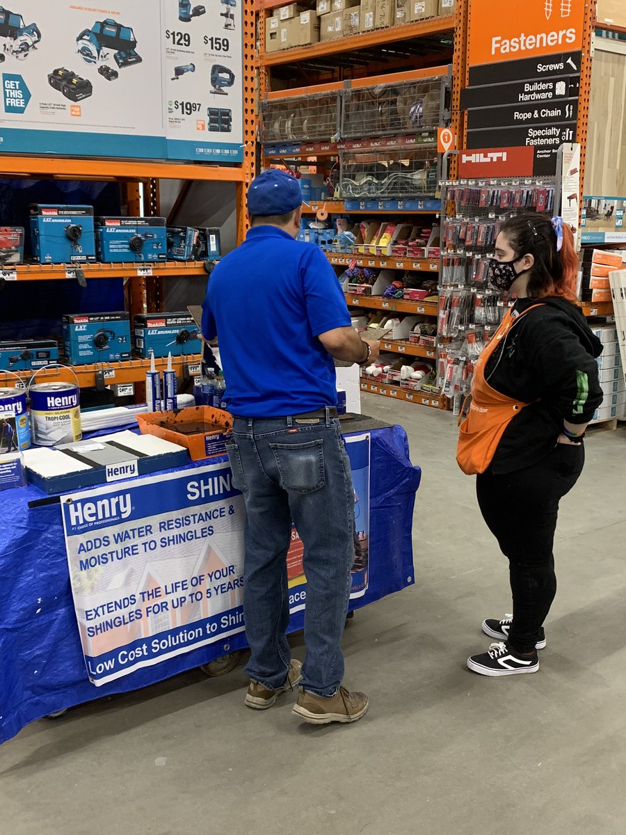 LansdownePro's tweet image. Thanks to Manny for repping the Henry!