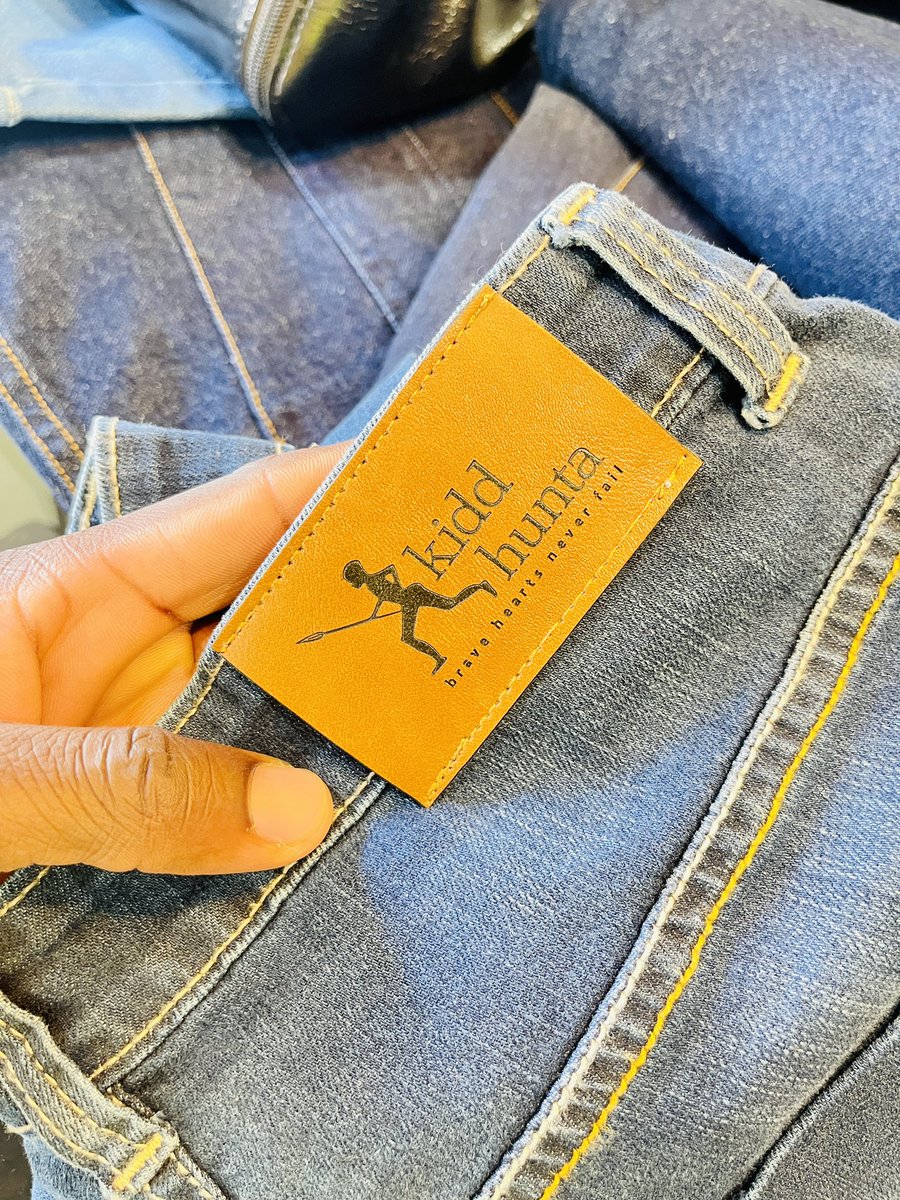 SmangaMad's tweet photo. Went to @KiddHunta to get some jeans! 

There is some top quality locally manufactured stuff. Proudly 🇿🇼🇿🇼 https://t.co/Yj3un33VMs