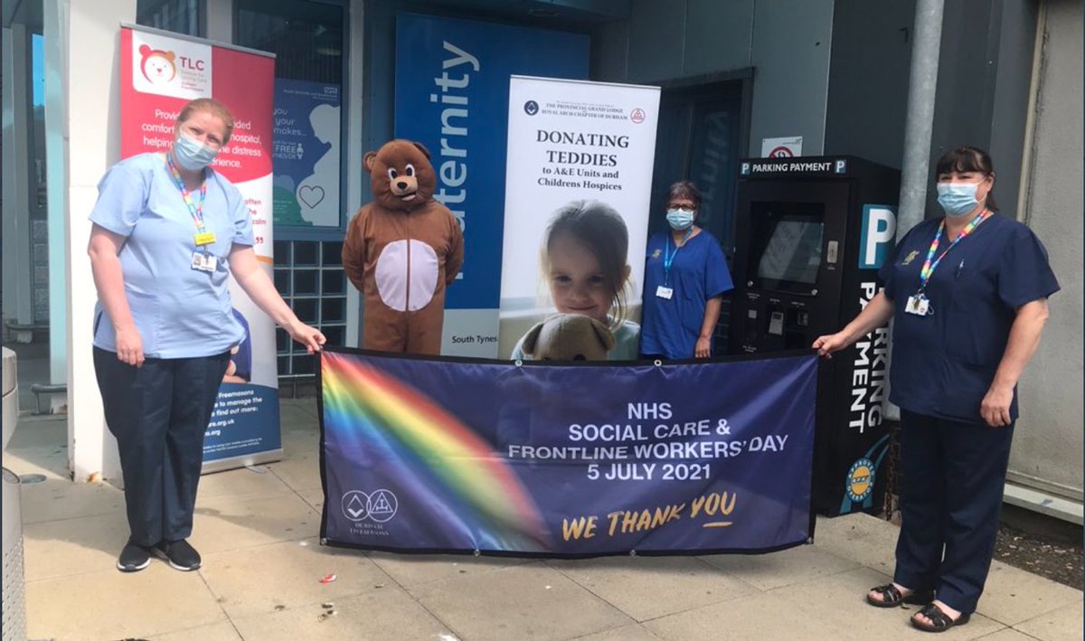 Our wonderful colleague from TLC Durham have donated a cup of coffee and a chocolate bar to all Children’s A&amp;E, Maternity and Ward staff! ☕ 

Durham TLC also donate Distraction Teddies, thank you for all of your donations over the years from #TeamSTSFT! 🐻 💙 

#NHSBirthday 🎈