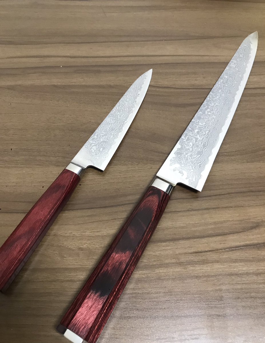 初ツイートはおすすめの包丁を紹介！ 高村刃物の「打雲花」 自分は筋