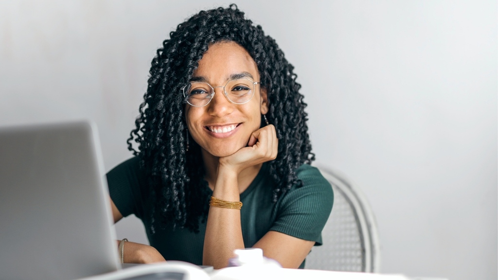 The labour market has been shaken by the COVID-19 pandemic and gaps within the skilled trades are persisting! We are here to support traditionally underrepresented Canadians looking to develop their skills and explore a new career!