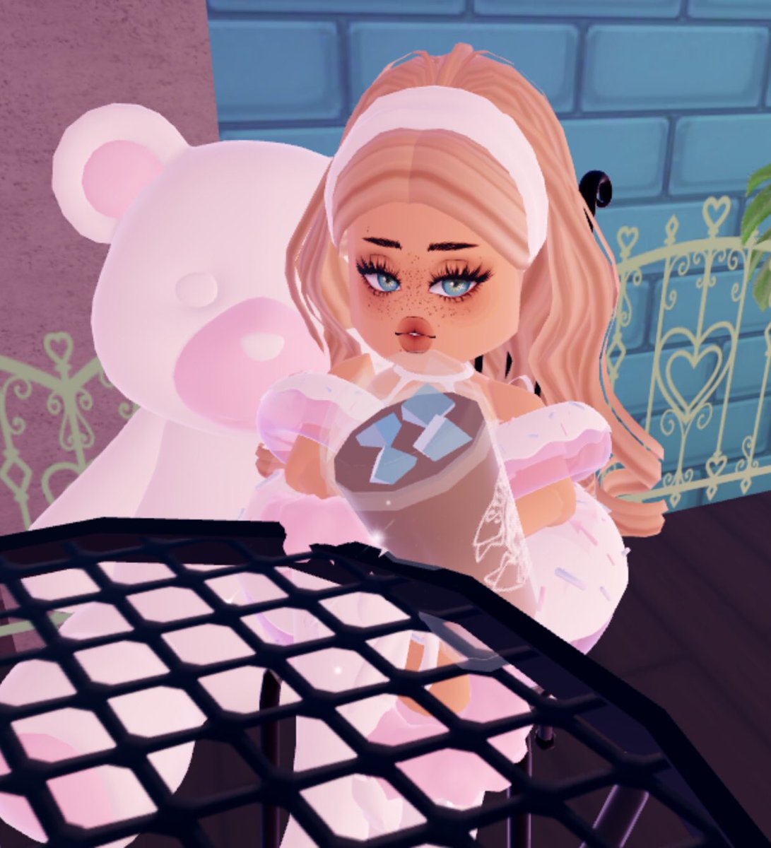 Princess Emily (@PrincessEmilyo) / Posts / X
