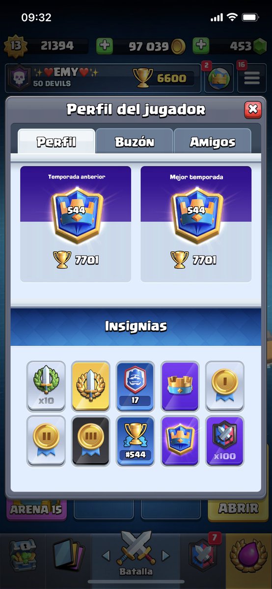 Emy Royale tweet media