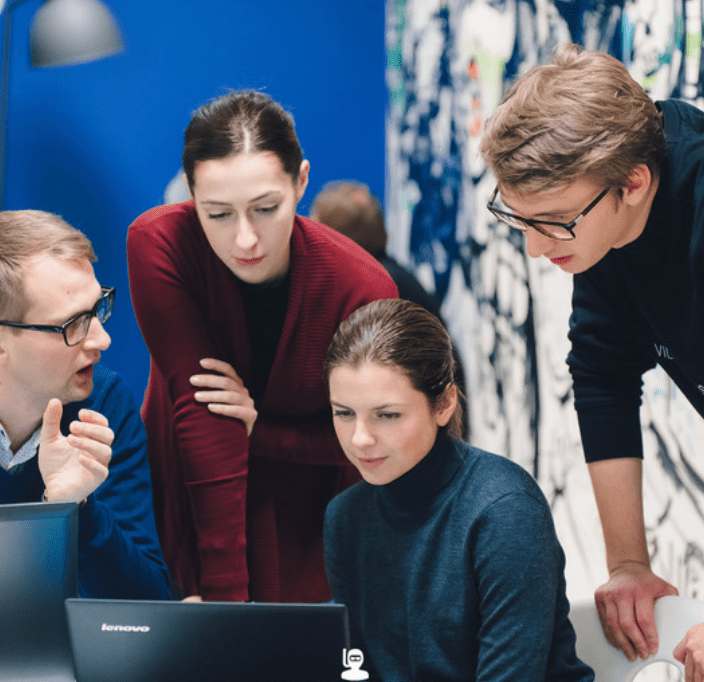 DublinCoding's tweet image. Websites and mobile apps should work flawlessly, which is why testing is an inevitable part of a developer’s routine. Testing can be automatic or manual. 

Read more in our latest Blog Post: bit.ly/3jEHIF4

#dublincodingschool #automatictesting #manualtesting #tech