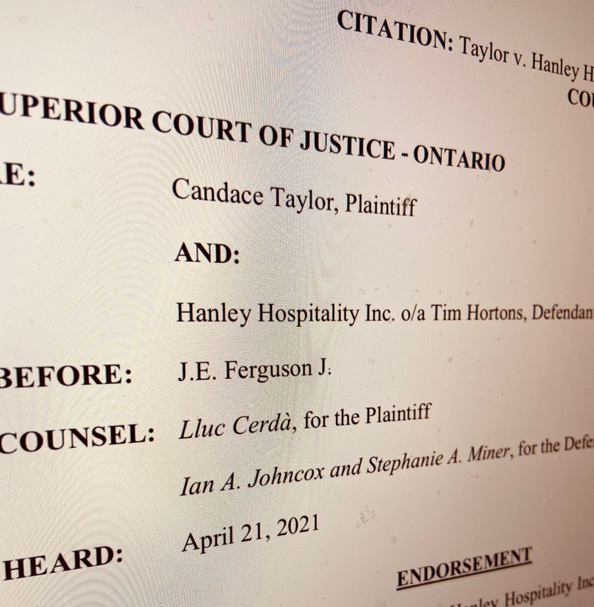 New from <a href="/UTLaw/">UTLaw</a>'s Brian Langille &amp; Saambavi Mano, explaining why Taylor v. Hanley Hospitality got it wrong in finding #IDEL Reg (emergency leave due to COVID) blocks common law constructive dismissal lawsuits:

lawofwork.ca/emergencyleave…
