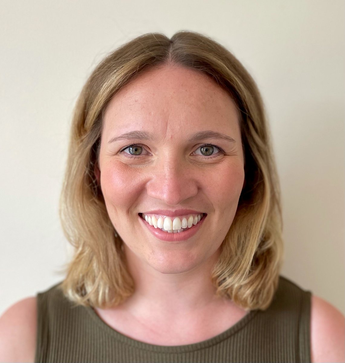 FirstDietitians's tweet photo. And another big welcome to Lucy Keys joining as prescribing support dietitian working with GPs and care homes across #Crawley, #Horsham and #Mid-Sussex. Education, advice, teaching.
@nhs_scft @1stchatter @BDA_Dietitians 
#ChangingLivesThroughFood https://t.co/K8PkYiLIjl