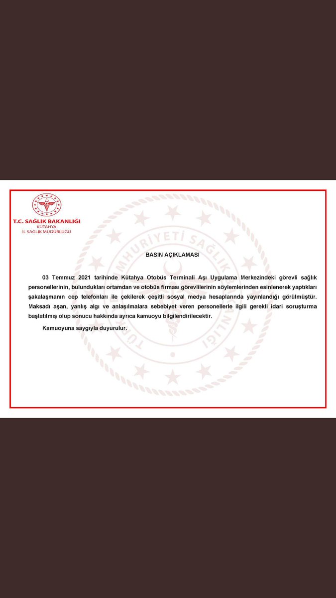 61Ayse_Atik's tweet photo. Bunun daha ötesi olur mu? dedik ama oldu..!
Sağlıçıya aşı isimlerini söyleyerek 10saniyelik bir mizah yapmak,mesleğini eğlenceli kılmak...
Sinovac ! Sinovac ! Biontech !Biontech !...demek soruşturma nedeniymiş!
Kime nasıl şirin görünmeye çalışıyorsunuz?
#SağlıkçımınYanındayım https://t.co/SDIMbBZEF6