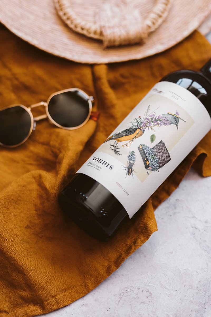 bodegas3piedras's tweet photo. Los vinos de la añada 2018 tienen una gran personalidad, con frescura y un carácter muy afrutado. Esta añada recuerda a las añadas clásicas de Ribera del Duero: vinos muy fluidos y con gran potencial de envejecimiento.
#NOBBIS
https://t.co/dXWe4k5x2q https://t.co/9lB9BZltTe