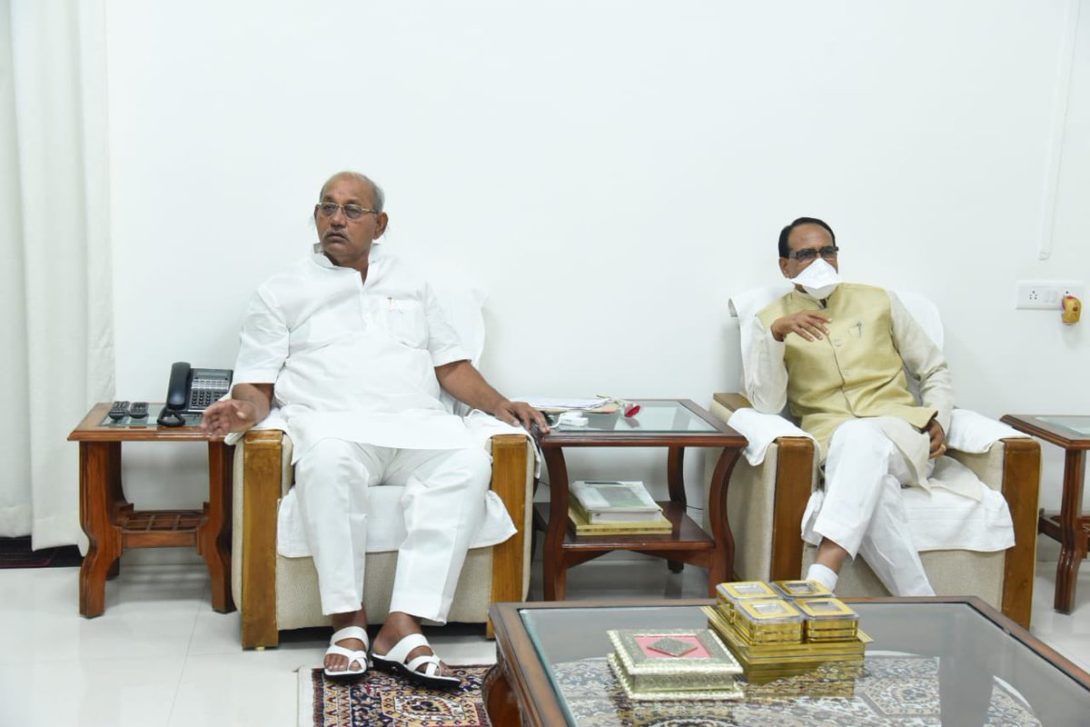 Girish Gautam tweet media