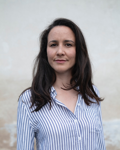 [ DIRECTION ]

Nomination d'Audrey Hoareau à la direction du CRP/ Centre régional de la photographie CACIN. 
Audrey Hoareau succédera à Muriel Enjalran et prendra ses fonctions le 15 septembre.

© Stephen Dock