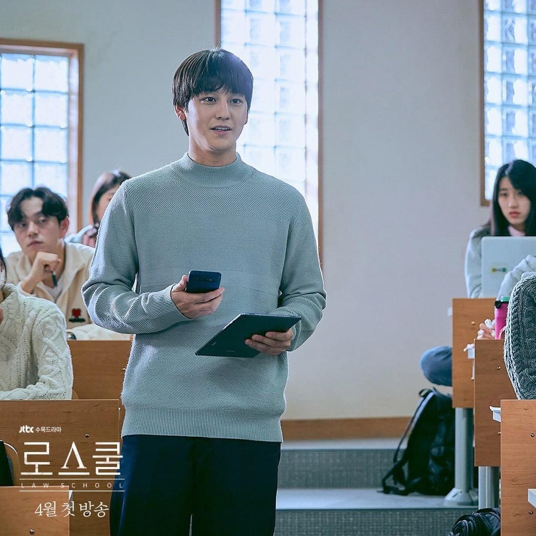 Happy birthday to my f4 babie my kim bum 