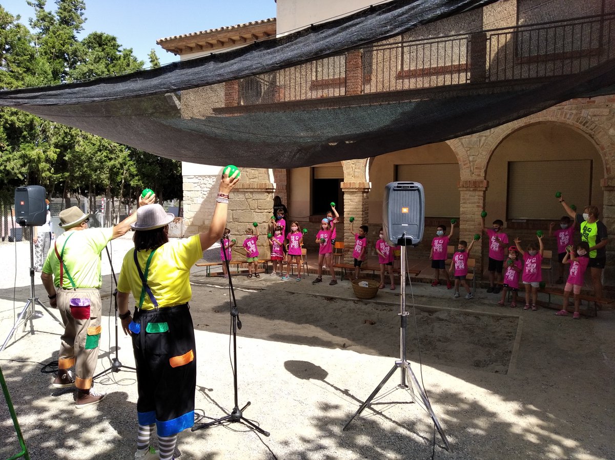 👦🍑Aquest dimarts arranca una nova edició de la campanya #DisfruitalaalEstiu, que farà arribar la fruita dolça a més de 400 nens i nenes de casals d'#estiu municipals de les comarques de #Lleida ➡️bit.ly/2STIX8s