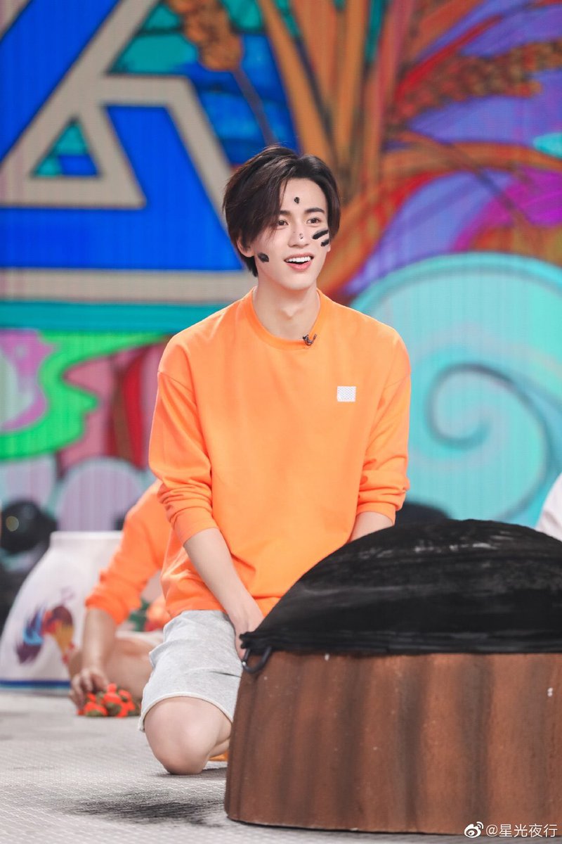 ZhanglingheP's tweet photo. หน้าเลอะหรือหน้าหล่อค่ะ
เลอะยังไงให้หล่อขนาดนี้
#张凌赫 #จางหลิงเฮ่อ #zhanglinghe https://t.co/Ch7S62t9rX