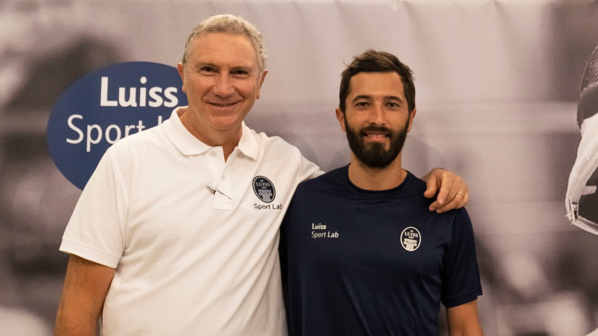 🎙️Ieri, il Direttore #ASLuiss <a href="/paolodelbene01/">paolo del bene</a> e il #TopAthlete <a href="/giorgioavola/">Giorgio Avola</a> hanno parlato a <a href="/Radio24_news/">Radio 24</a> della #LuissSportAcademy, la sezione sportiva dell'Ateneo che integra la formazione sportiva e quella accademica, con programmi specifici dedicati alla carriera degli atleti