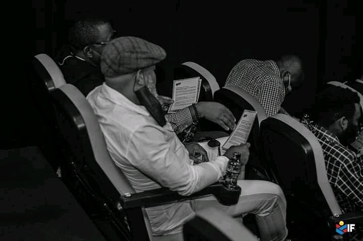IFoundation_Off's tweet photo. Revivez en images la Confér. de presse sur le lancement officiel de l’ASBL #InnocentFoundation (#IF) de l’Artiste @officialinnossb. #IFASBL #SosPourGoma #SosGoma @PNUDRDC @UNICEFDRC @StanysBujakera @TopCongo @UNHCR_DRC @crrdc1 @MSFcongo @OxfamRDC @CongoHandicap @radiookapi https://t.co/J4HtZ3Jh7x