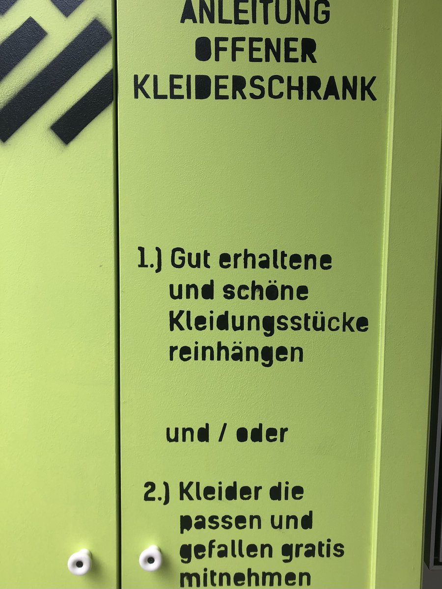Faircustomer's tweet photo. Liebe Zürcher Freund:innen. Seit ein paar Wochen haben wir vor unserem Showroom an der Schiffbaustrasse 9a, einen Kleiderschrank zum Tauschen von #FashionRevolution Schweiz bekommen. Heute sind neue Outfits eingetroffen. Schaut vorbei, bringt und tauscht... #SharingIsCaring https://t.co/eV7GpGpd11