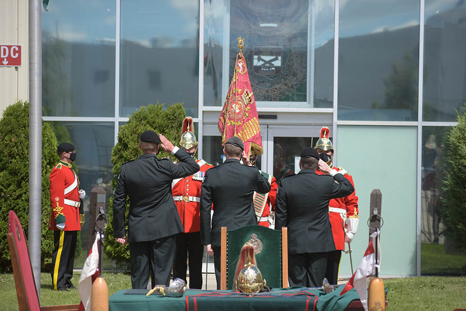 Strathcona Enews - Change of Command Honours &amp; Awards - mailchi.mp/strathconas.ca…