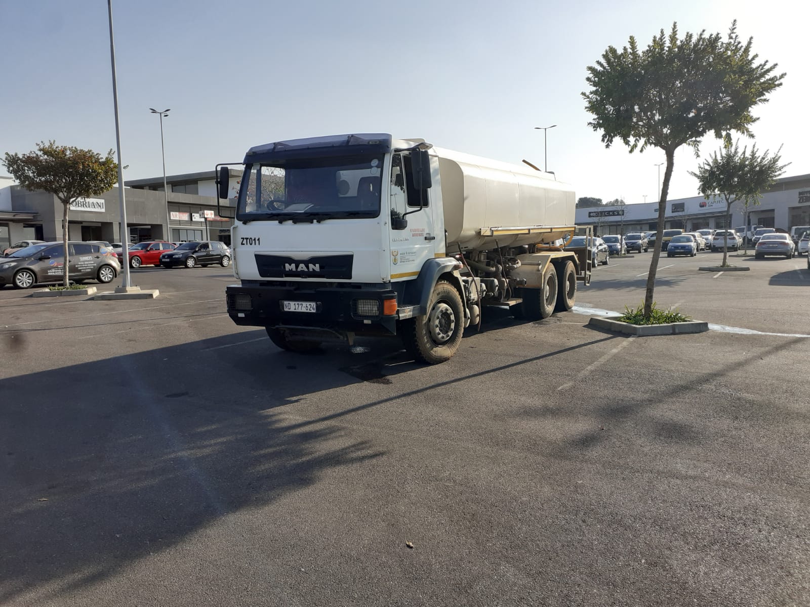 Johannesburg Water on Twitter "Midrand Roaming water truck at Blue