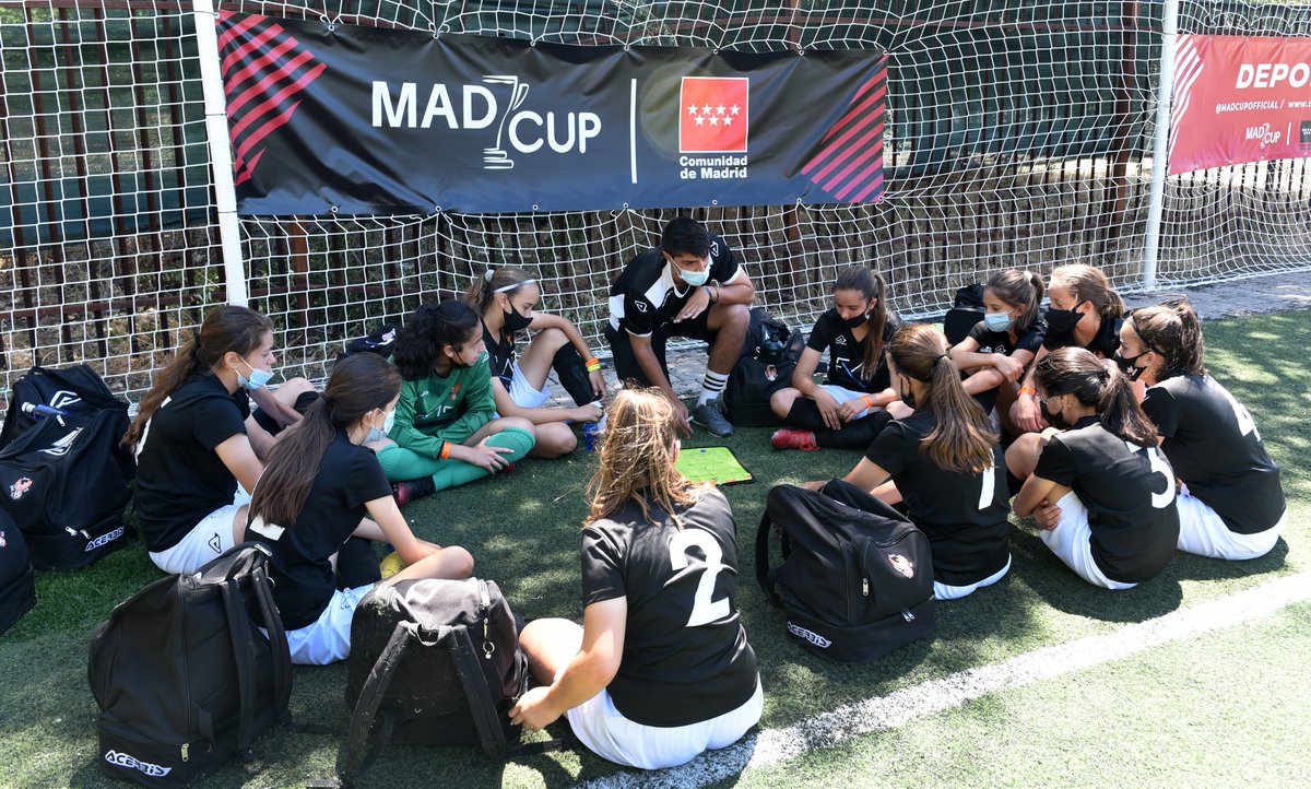 madcupofficial's tweet photo. No te pierdas las imágenes del tercer día de #MADCUP2021🏆

Ya disponible el álbum completo en nuestro perfil de facebook😍👉https://t.co/M5pVClPNhi https://t.co/JeXlwU4Qz2