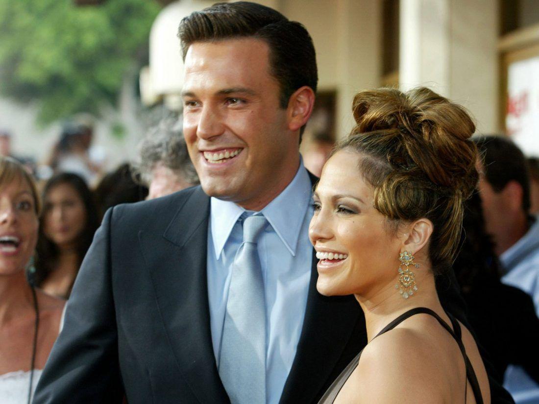 Jennifer Lopez and Ben Affleck enjoy family time at Hollywood theme park