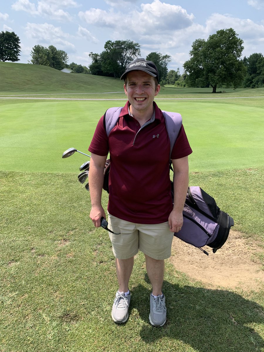 joshuac3vt's tweet photo. Doing some Blacksburg things. #nrv #blacksburg #golf #cellar #millmountain https://t.co/utSVHvoaIx