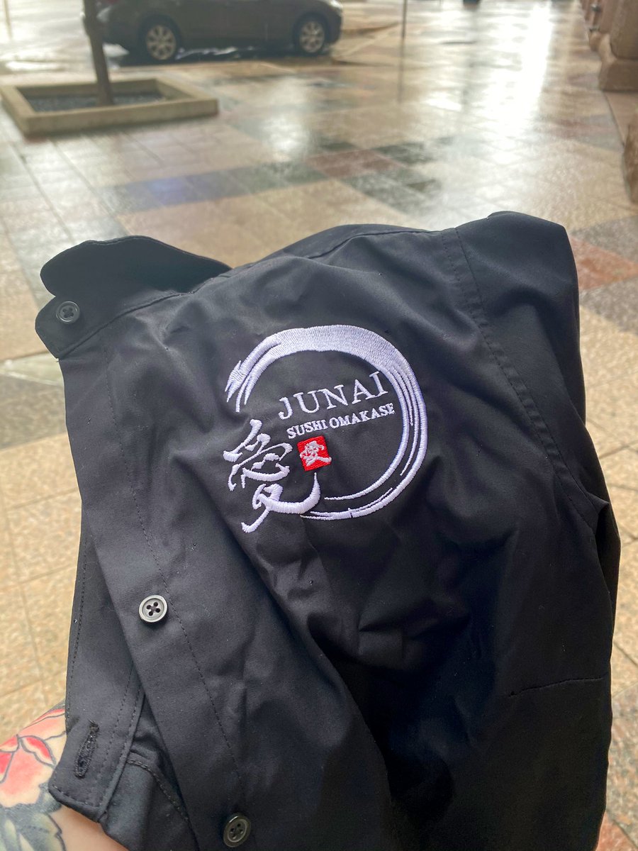 glotusflwr's tweet image. Come visit me next to the capitol! Got the job for the fine dining sushi restaurant 🍣 #newchanges