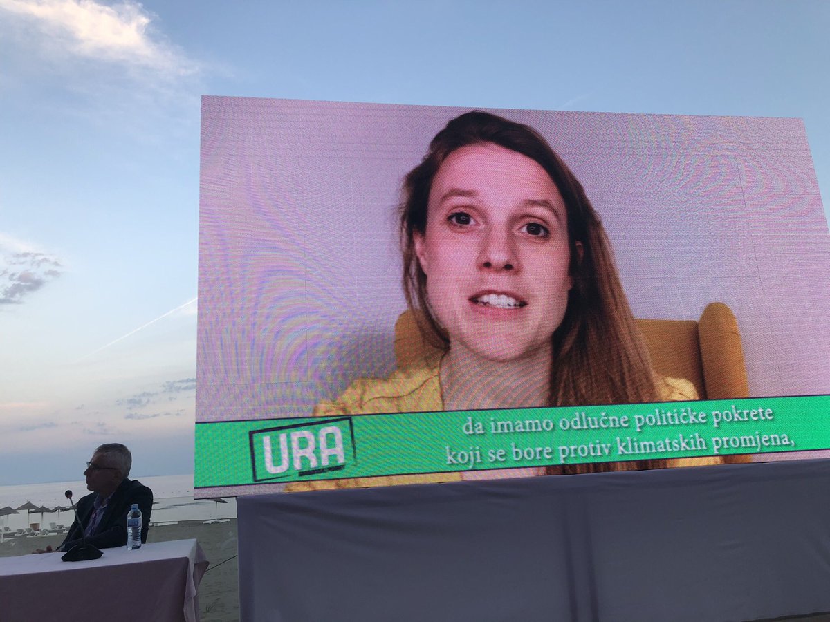 simonilse's tweet image. Congrats @pokretura on organising an impressive + unifying Congress w/ 800+ guests &amp;amp; delegates from all walks of Montenegrin society. Congrats @DritanAbazovic for being re-elected president &amp;amp; @JoMarovic, @MilosKonatar vice-presidents. Zajedno za #evropska #gradanska #ekološka 🇲🇪