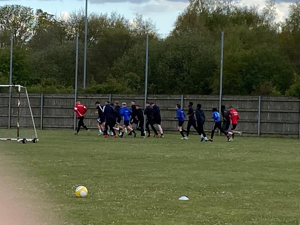 FcU21s's tweet photo. We are back from our summer break this week. We start Tuesday &amp; Thursdays in pre session training. Alway looking to strengthen our squad so if your 16-20 &amp; interested in a trial get in touch👍 https://t.co/nfhHyJaDJD