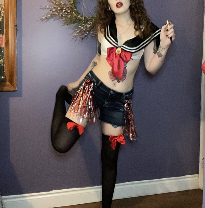 #cheerleader photoshoot for #manvids &amp; #onlyfans Im digging it https://t.co/s5dXSa6wkj<a href="/tag/cheerleader"class="tags">#cheerleader</a><a href="/tag/manvids"class="tags">#manvids</a><a href="/tag/onlyfans"class="tags">#onlyfans</a>