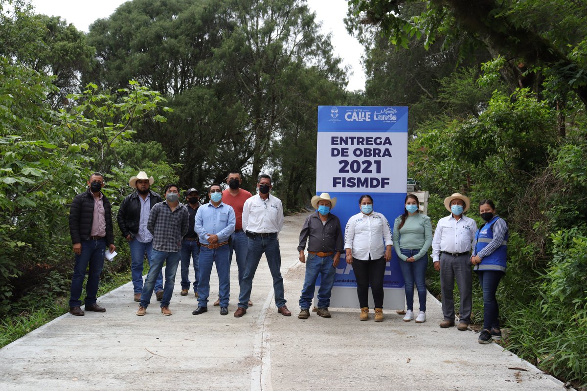 LandaMunicipio's tweet photo. El Naranjo recibe la entrega de su rampa de acceso, la administración 2018-2021 continua con su gira de obra 2021. #LandaEsParaTodos https://t.co/BgR8SQNfFL