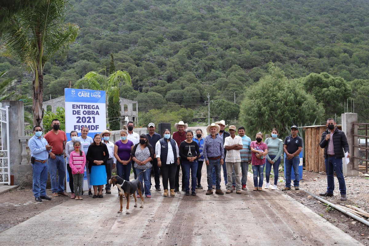 LandaMunicipio's tweet photo. Rancho Nuevo recibe su rampa de acceso, una necesidad en gestión por más de 10 años, ahora es una realidad. @mpclanda 
#LandaEsParaTodos https://t.co/bIe2It73DN