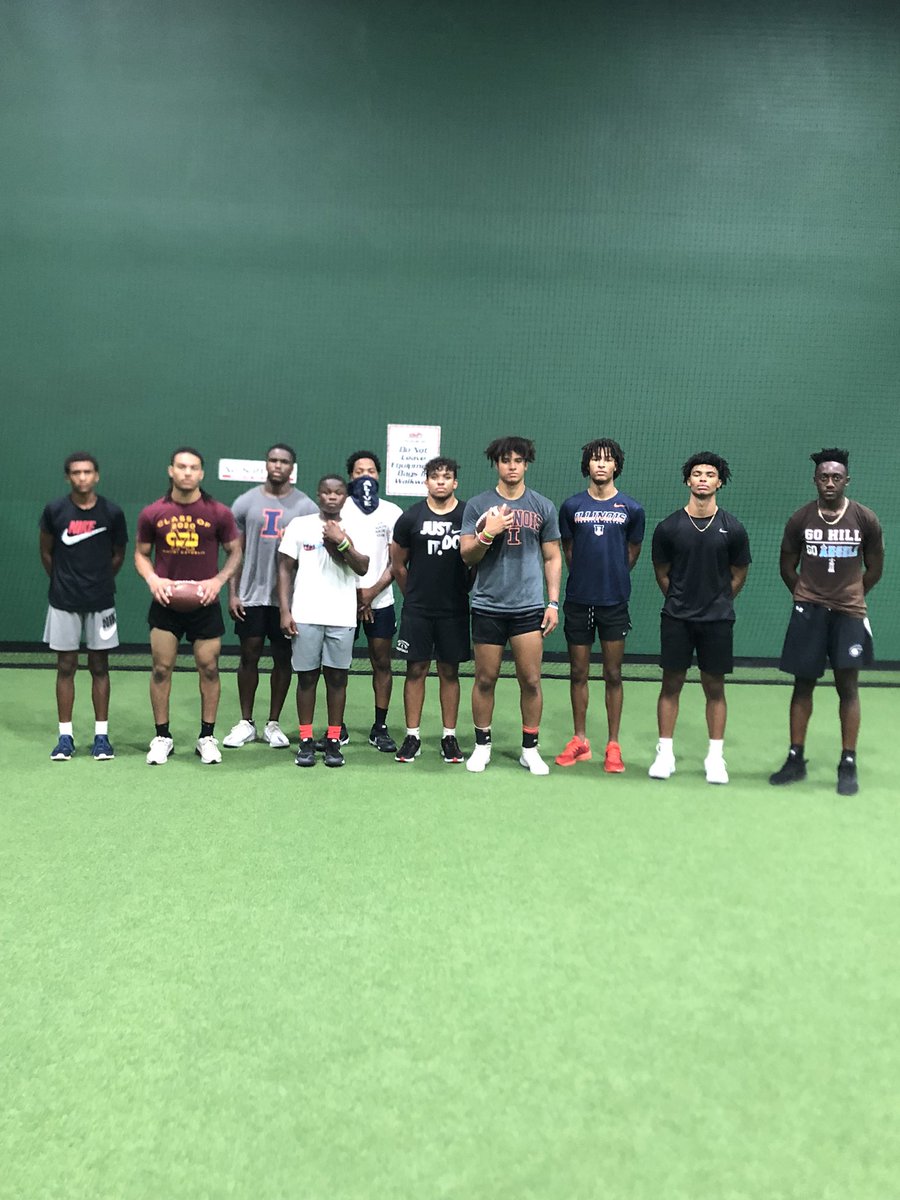 mj_sbbm4keys's tweet photo. SBBM•🦍•FOA “We•💯•Built•Different” @cj_Buf ⭐️⭐️⭐️@Malachiloading @rpurch21 ⭐️⭐️⭐️@jda_anderson21 ⭐️⭐️⭐️@EianPugh7 @ilwill20 @justinbonsu1 #sbbm #4KTS #HungrybutHumble #LOE #FOA #TTP #Hybridathletes 🦍 https://t.co/7DWfjYD0rv