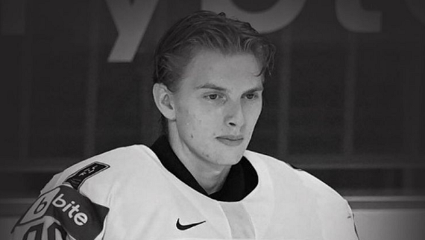 #BlueJackets players are taking to Twitter following the passing of goaltender Matīss Kivlenieks. MORE: bardown.com/blue-jackets-p…