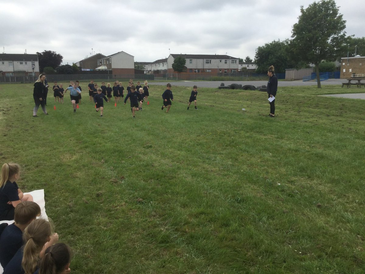 BeechHighlands's tweet photo. Outstanding effort from year 1! Well done!! 👏🏼👏🏼👏🏼 https://t.co/LGkRcmu7l3