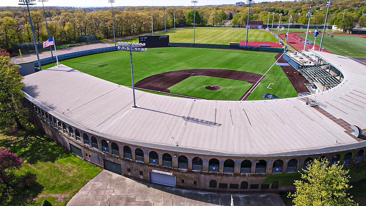 LukeLantz4's tweet image. I am excited to announce that I will be playing baseball and continuing my academic studies at Yale University. Thank you to all my friends, family and coaches that have helped guide me through this journey. Go Bulldogs! @LouLegendsbb @StXTigersBSB @PBRKentucky @YaleBaseball