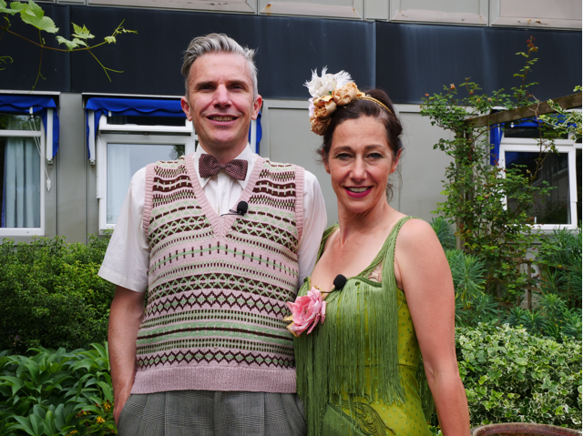 OxfordHealthNHS's tweet photo. Today the trust celebrated the #NHSBigTea on the #NHSBirthday - staff were encouraged to take a break and have a cuppa. Witney Community Hospital held a socially distanced garden party following COVID-19 guidelines. Thank you @OxHealthCharity. Read more https://t.co/VPtLVesKNx https://t.co/U9rRGuEGRF