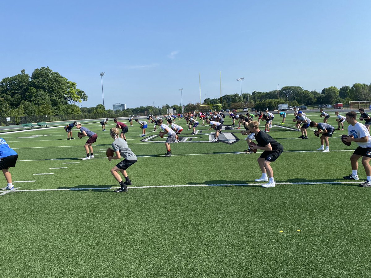 jefftrickeyqb's tweet photo. QBs in southern WI gettin after it at #wisconsinlutheran #trickeyqbcamps #BetterTogether https://t.co/zsgudE8Eix