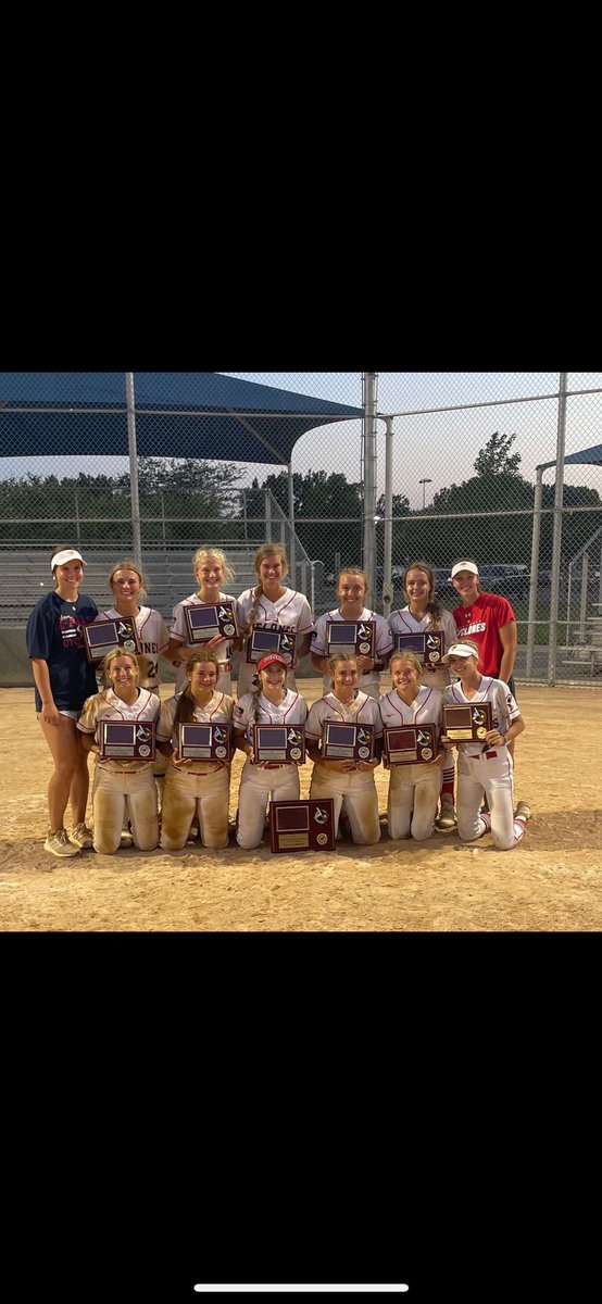 White Battled Red in one heck of a game of back and forth. White ended on top by catching the last out at the fence! <a href="/SF_CYCLONES/">Sioux Falls Cyclones</a> Proud to have the final two teams in the 16u division at the Ringneck Invitational. Thanks to Emma &amp; Cylie for taking us down victory lane! #grit