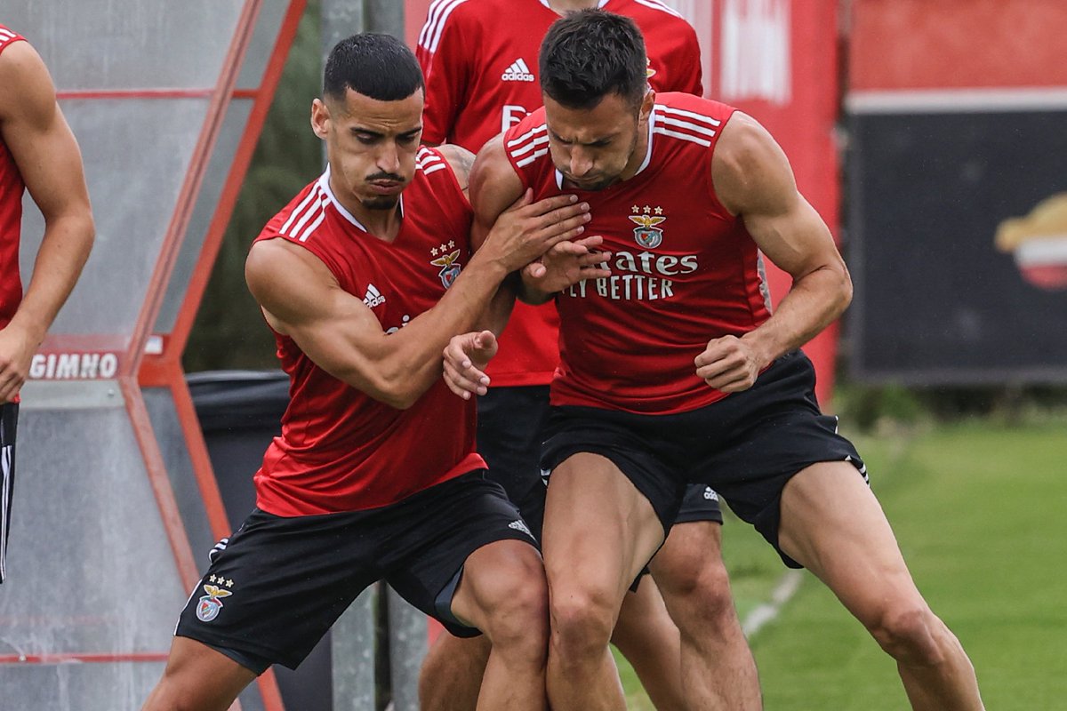 🤜⚡️🤛 #DeTodosUm