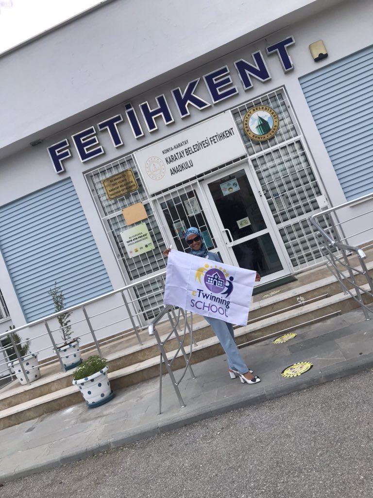 KARATAY BELEDİYESİ FETİHKENT ANAOKULU 🧿🌟🤩👏🧿🌹🌺

#eTwinningYıldızıKonya 
 <a href="/tcmeb/">Millî Eğitim Bakanlığı</a> <a href="/ziyaselcuk/">Ziya Selçuk</a> <a href="/TCKonyaValiligi/">Konya Valiliği</a> <a href="/oerdem42/">Orhan Erdem</a> @mhbucuk <a href="/mfatihdoger/">Mehmet Fatih Döğer</a> #konyamem <a href="/tretwinning/">eTwinning Türkiye</a> <a href="/eTwinningKonya/">eTwinning Konya</a>