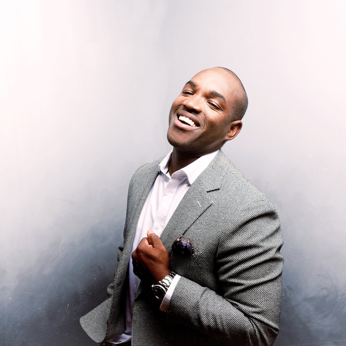 oregonbachfest's tweet photo. Praised as “an international star in the operatic repertory” by NY Times, @brownleetenor is a vocalist of epic proportions. Melt while listening to this program! Watch NOW or On Demand through July 11. #OBF21 https://t.co/w4NSqoh0VL https://t.co/r7Tuhh1T0K