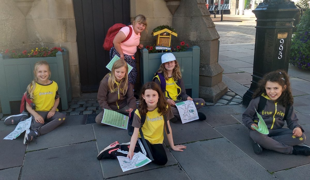 This evening we were in #Penrith! Guides were #geocaching and Brownies did the Habitat #NatureTrail and then we had chips from <a href="/Penrithchippie/">Penrith Chippie Group</a>! #outdoors #adventure #girlguiding