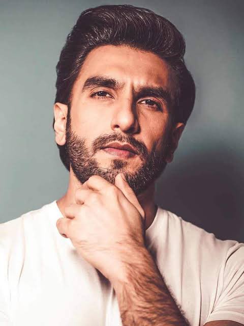 Birthday wishes to Bollywood Superstar Ranveer Singh. Happy Birthday Ranveer Singh 