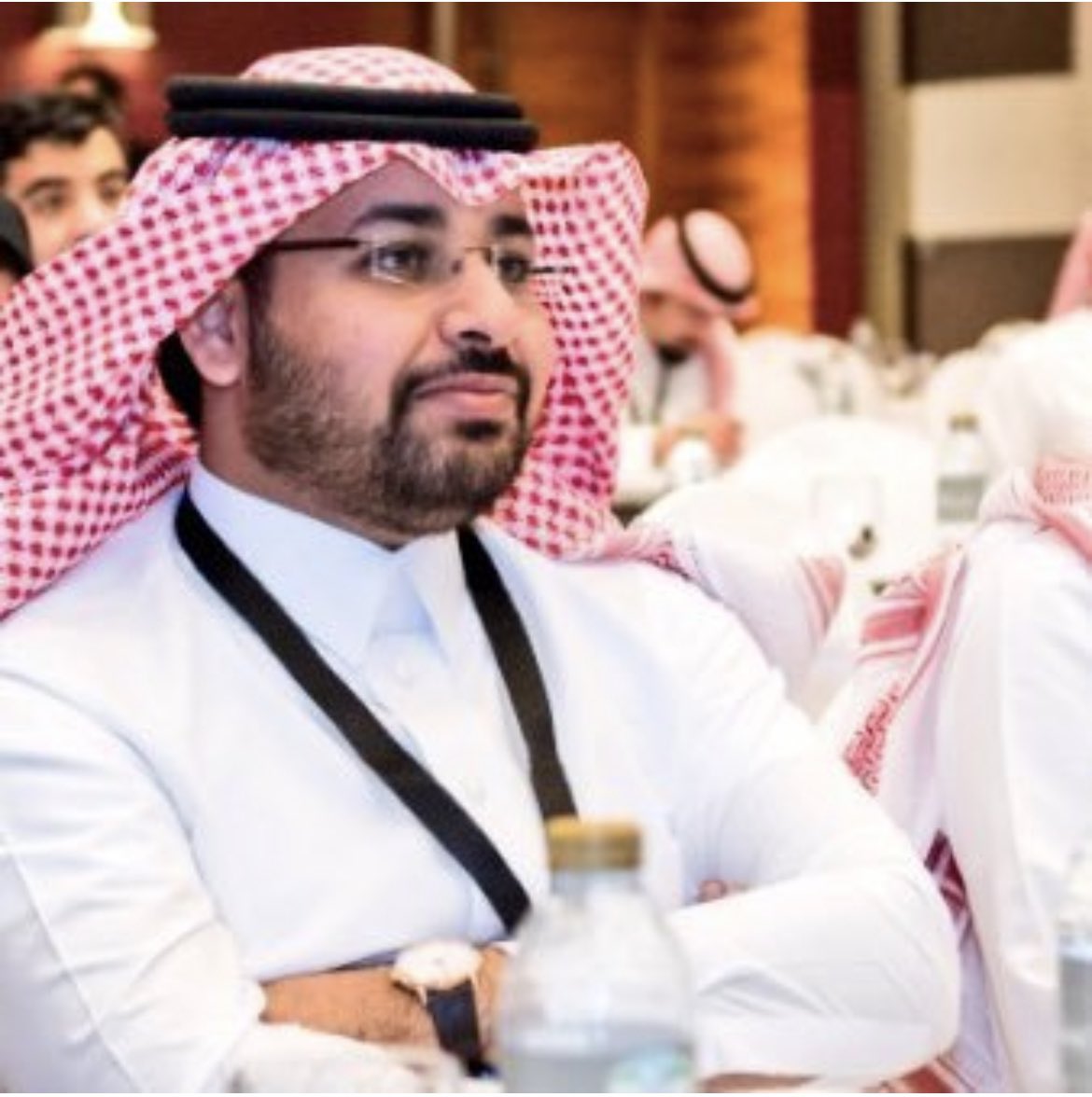 تكليف د.عوض بن علي آل رشيد "مديراً تنفيذياً للعمليات والخدمات الرقمية بالمركز الوطني الصحي للقيادة والتحكم"..